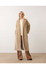 Aec Prive Kadın Kaşe Kaban - Şık ve Rahat Tasarım