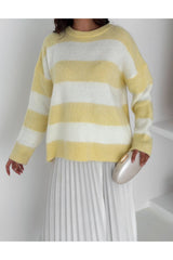 Aec Prive Kadın Çizgili Sakallı Kazak - Sarı Beyaz