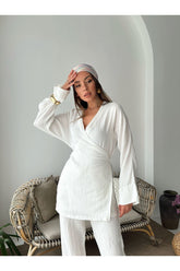 Aec Prive Kadın Müslin Kimono Gömlek, rahat bir stil ile şık bir görünüm sunar