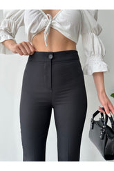 Aec Prive kadın yüksek bel ispanyol paça pantolon, şık bir bluz ile kombinlenmiş, modern görünüm