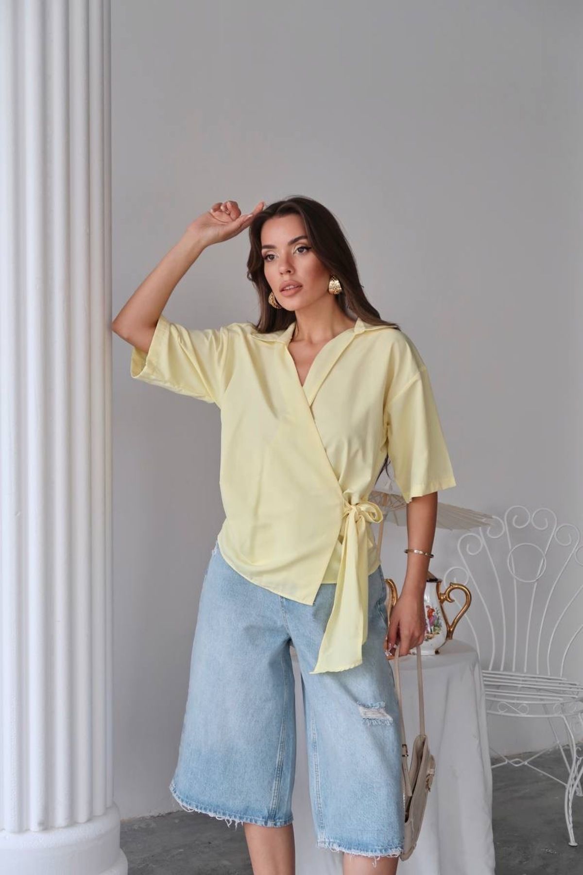 Aec Prive Women's Side-Tie Shirt - Stylish Design