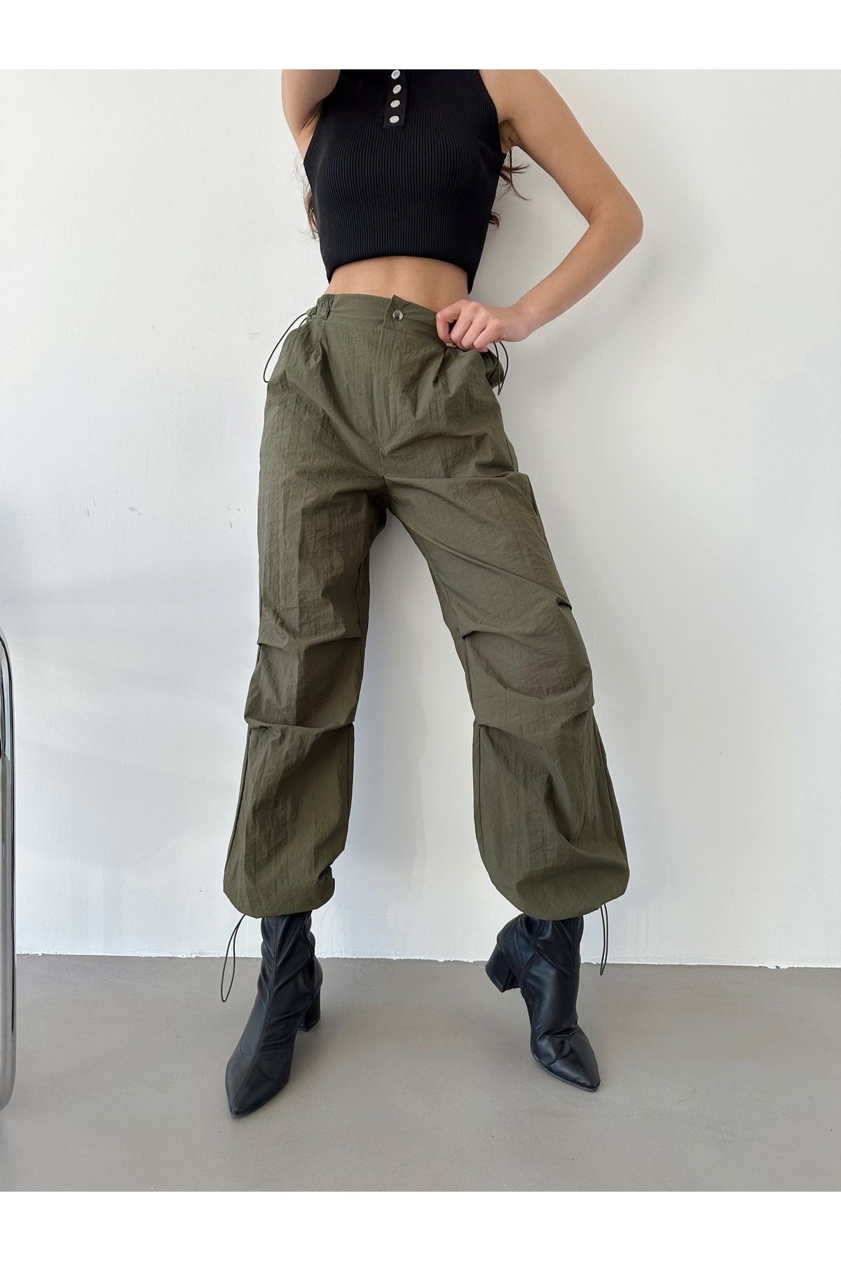 Women's Tactical Adjustable Waist Parachute Fabric Pants