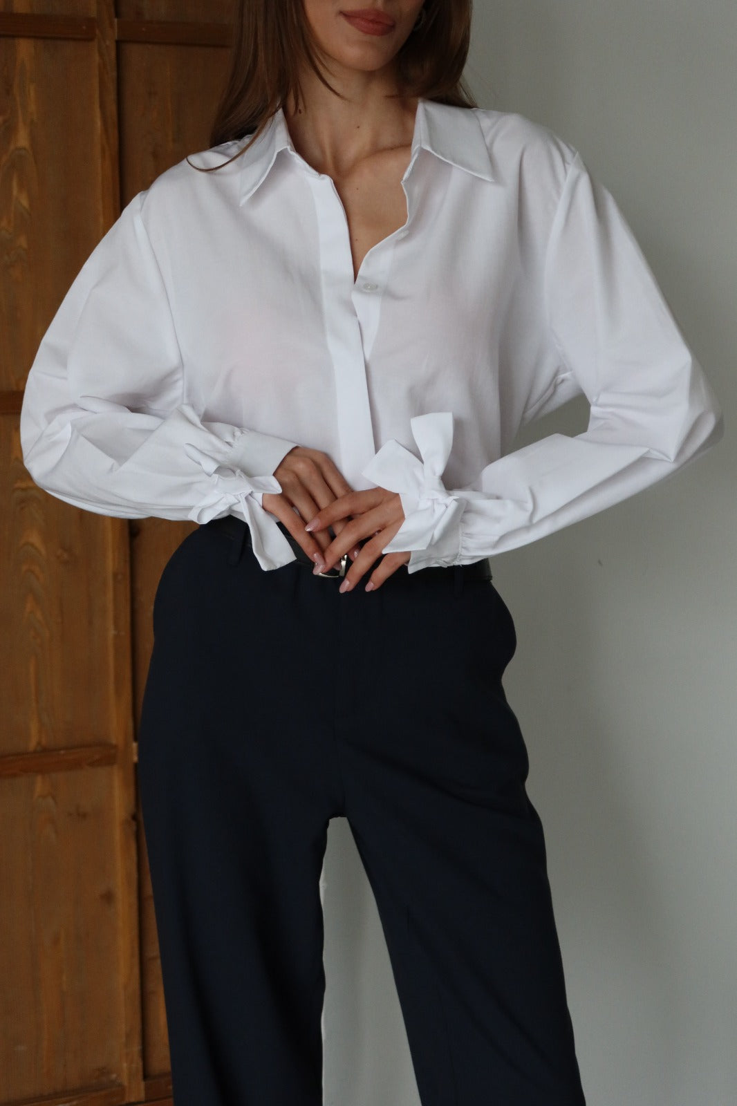 Aec Prive Women's Basic Elegant Shirt with Sleeve Details