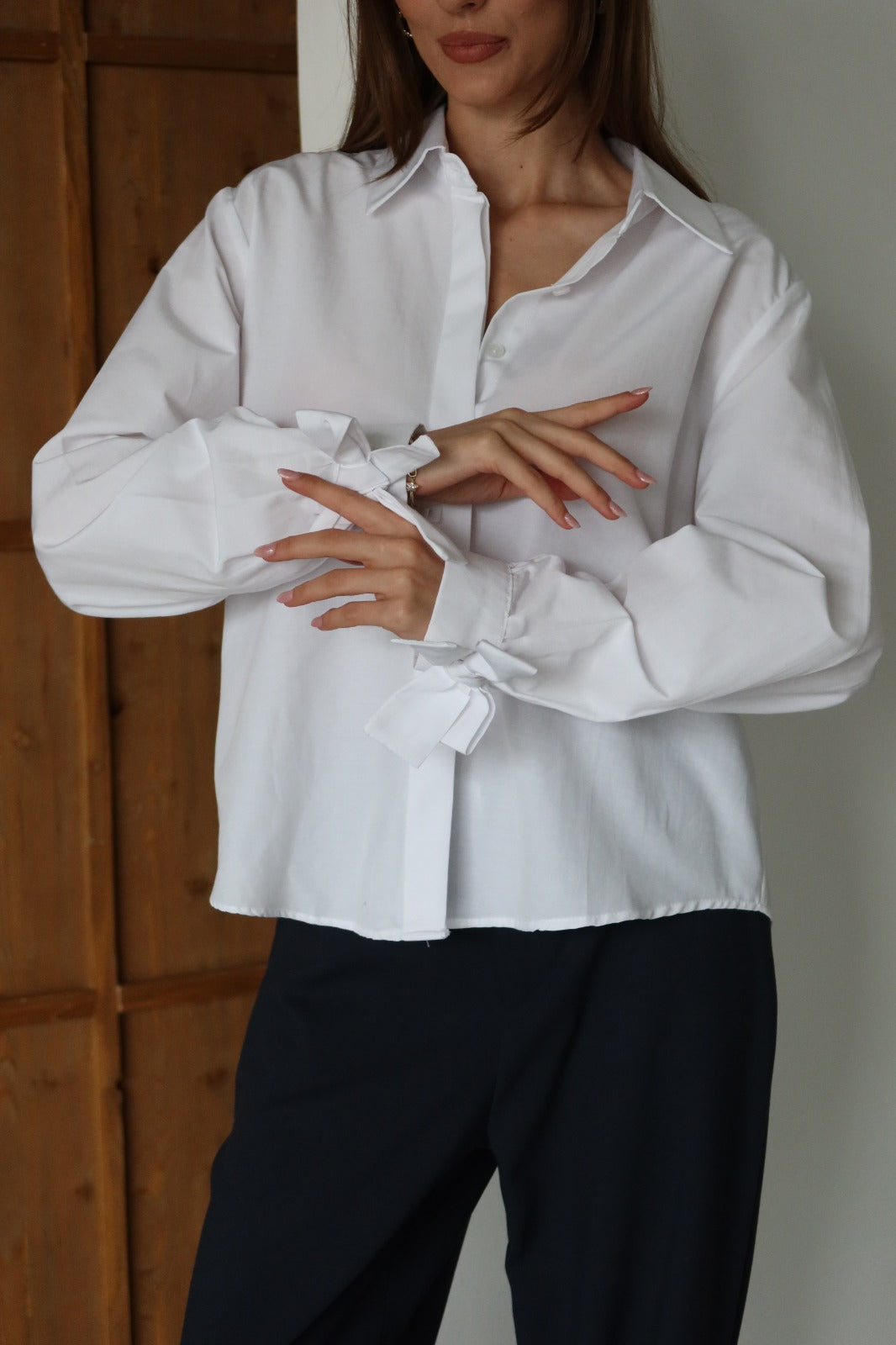 Aec Prive Women's Basic Elegant Shirt with Sleeve Details