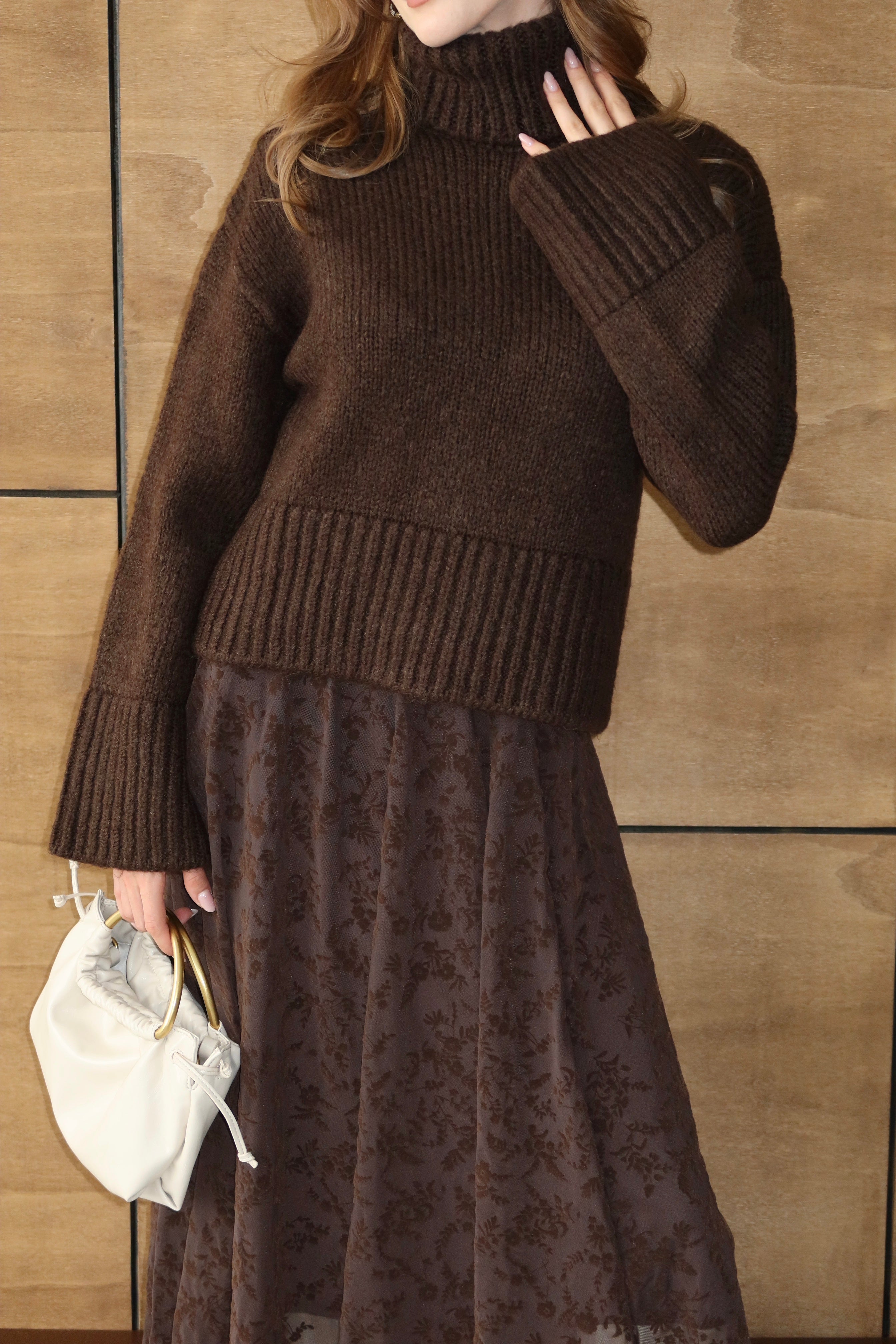 Aec Prive Women's Vintage Velvet Textured Asymmetrical Skirt