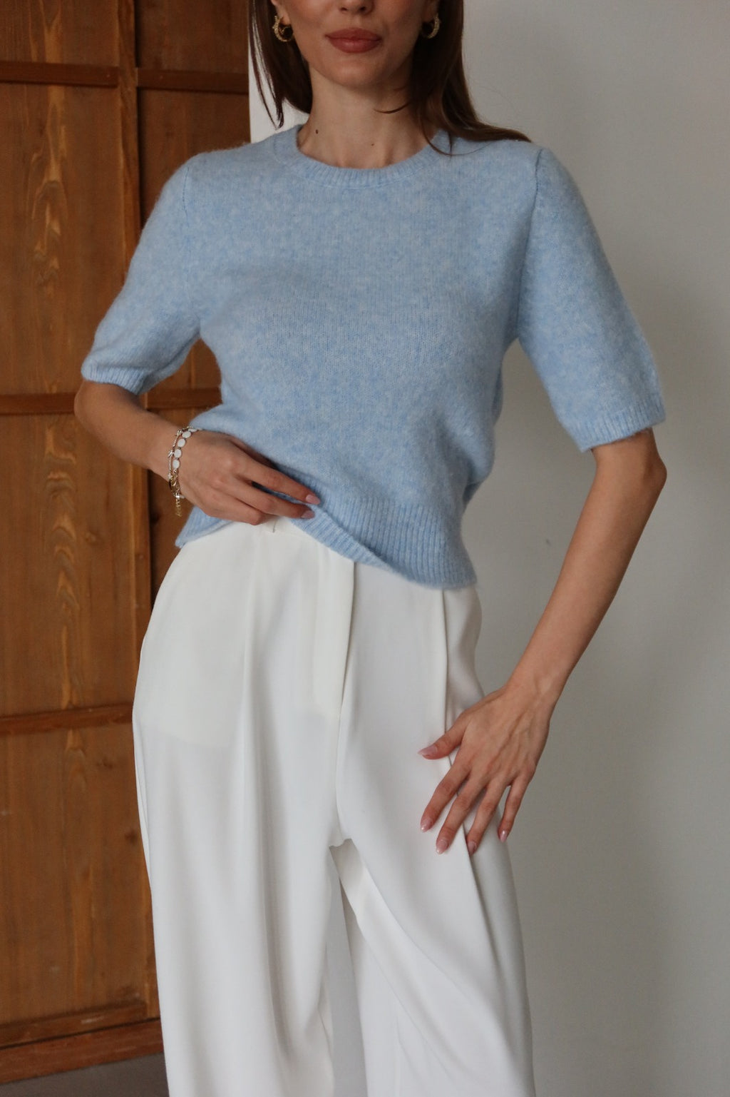 Aec Prive Women's Short Sleeve Plush Sweater