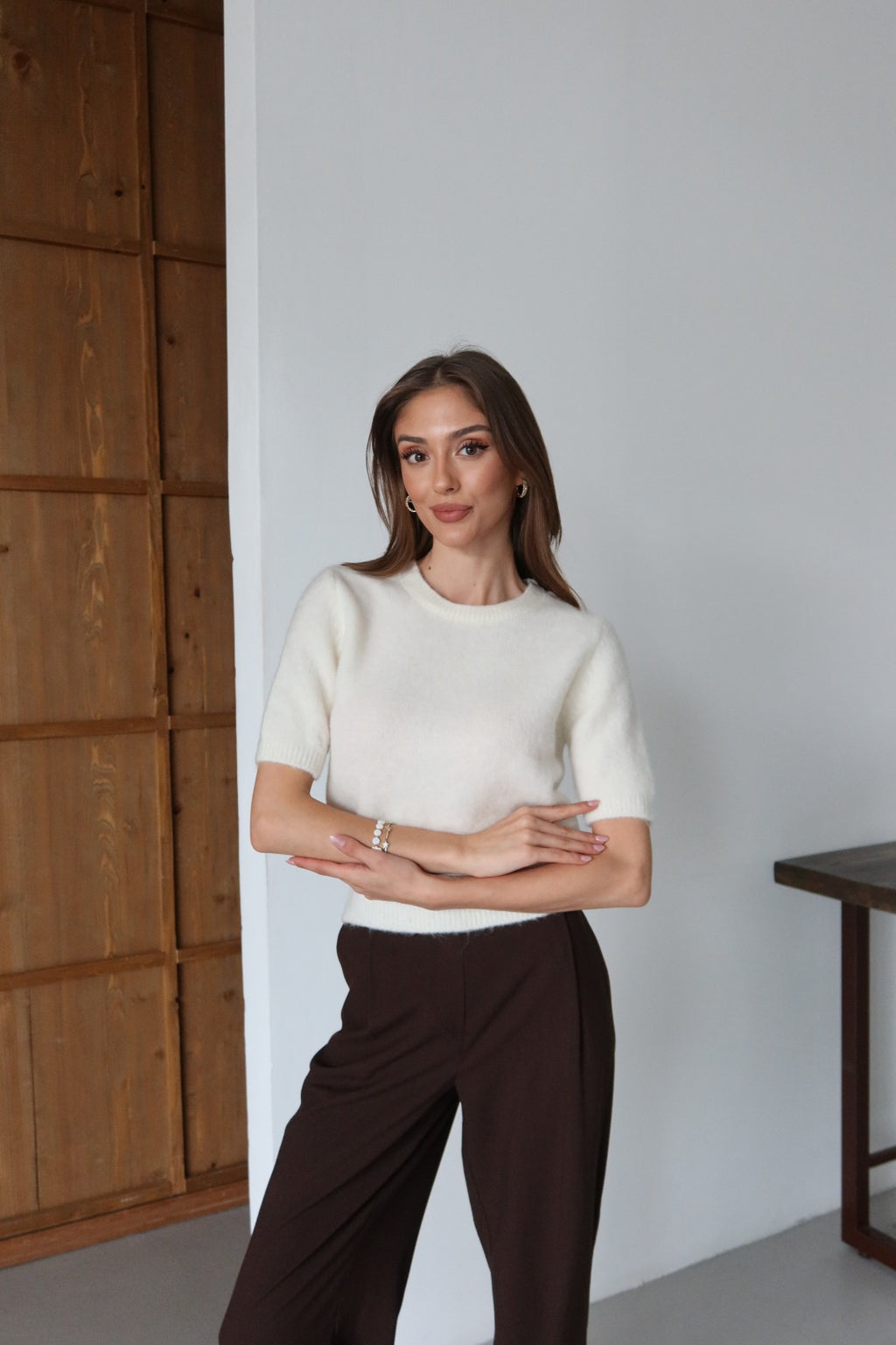 Aec Prive Women's Short Sleeve Plush Sweater
