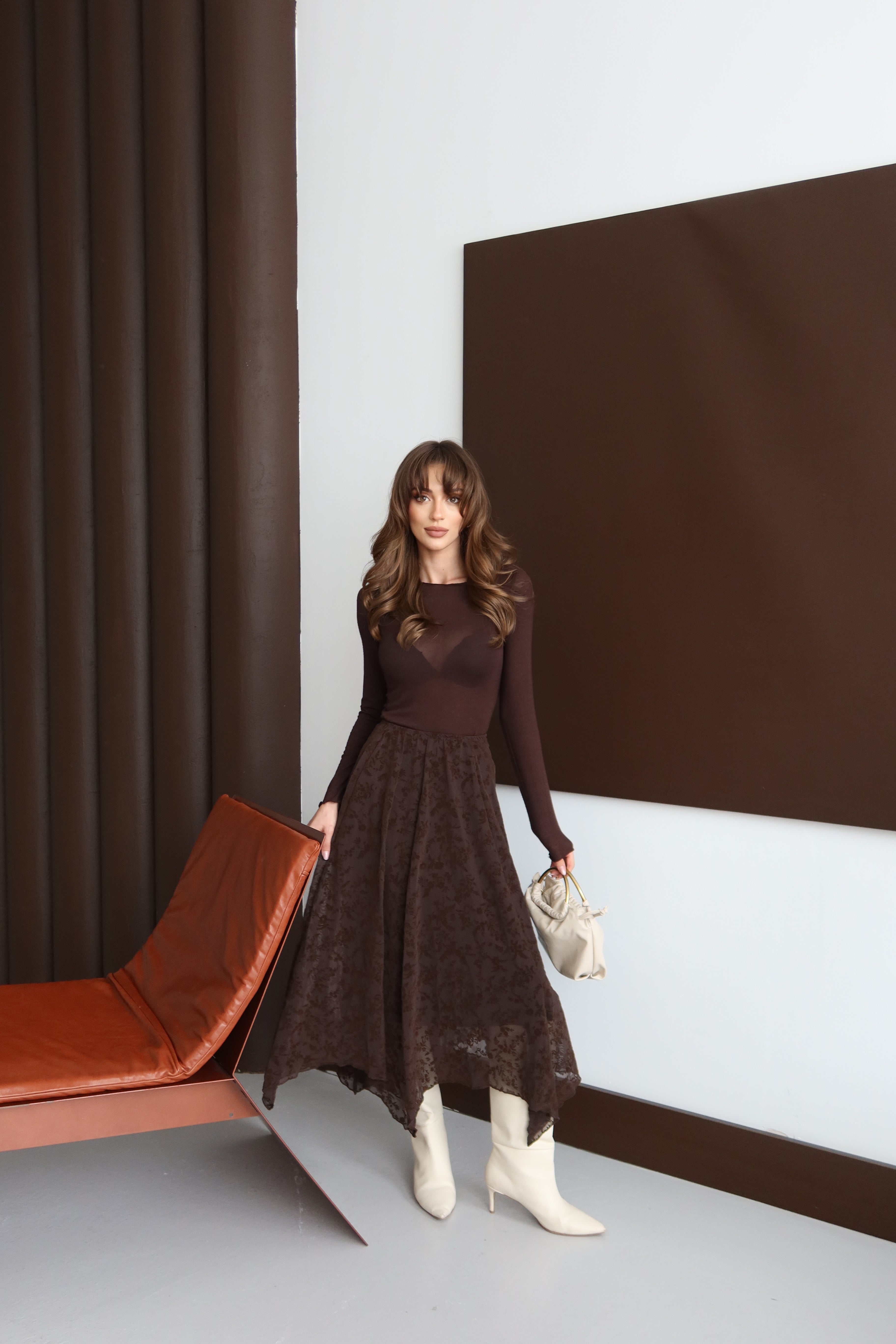 Aec Prive Women's Vintage Velvet Textured Asymmetrical Skirt