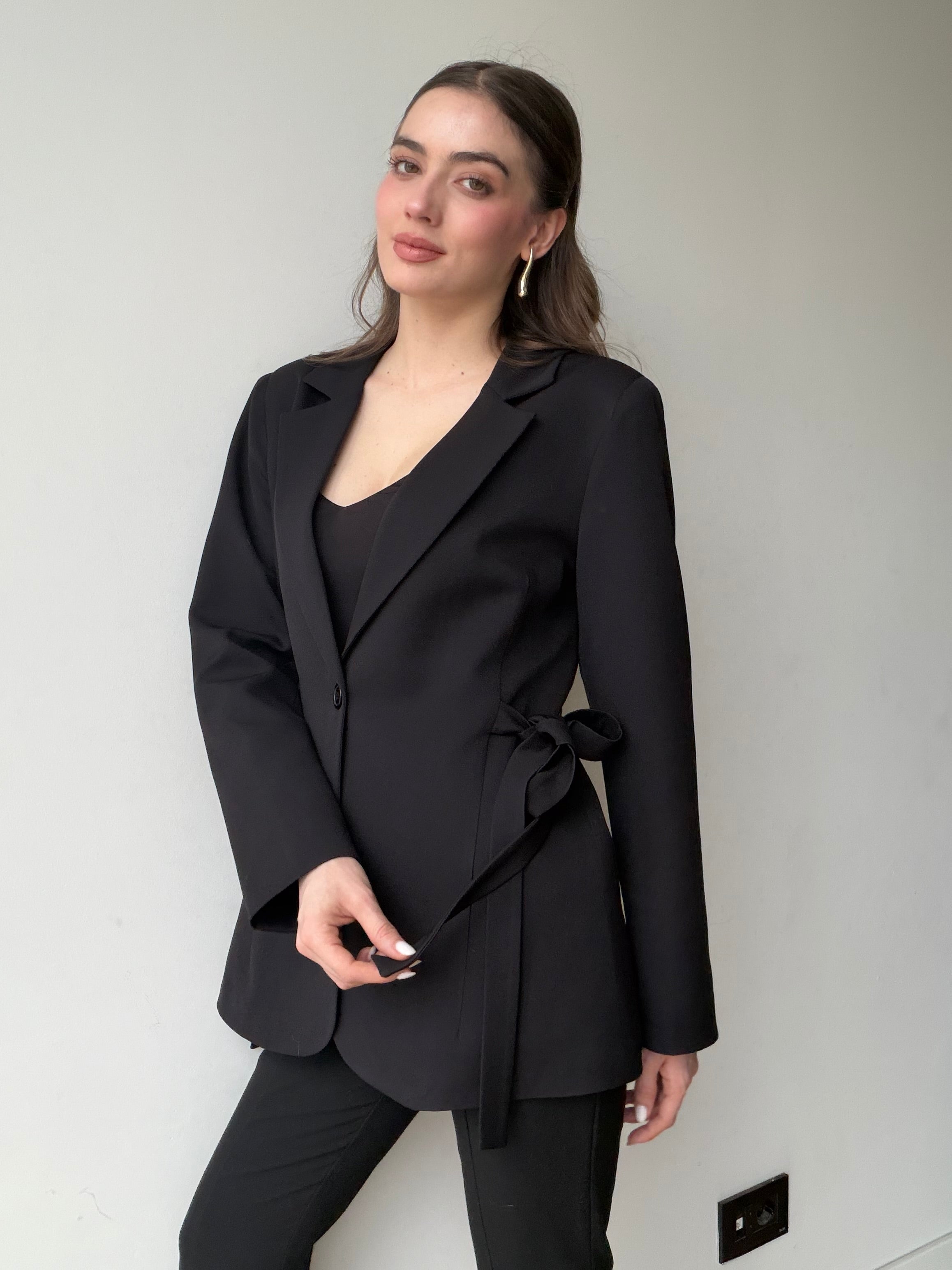 Aec Prive Women's Premium Quality Stylish Jacket with a Slimming Waist