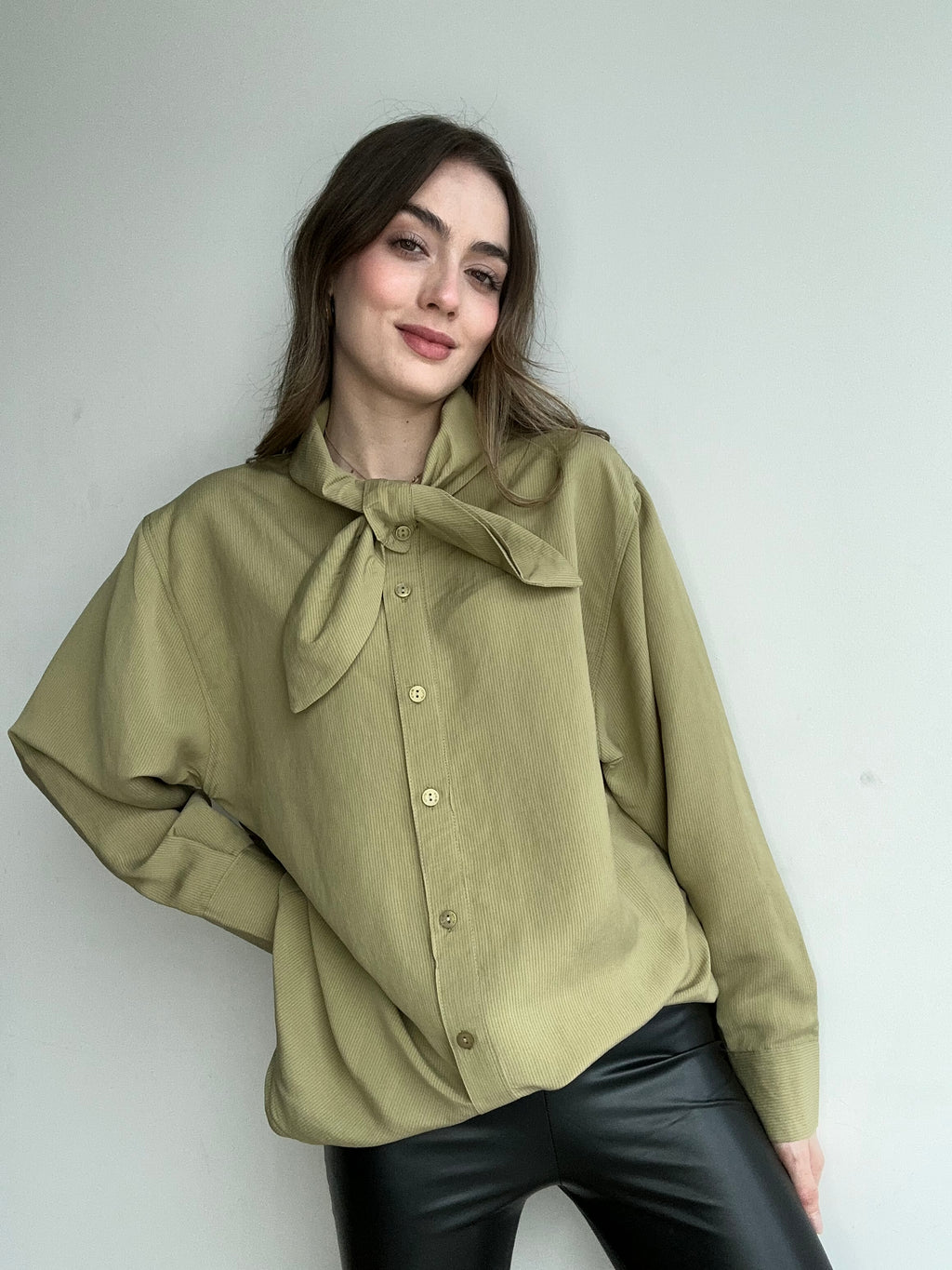 Aec Prive Lina Cotton Shirt with Ribbon Detail - 44122