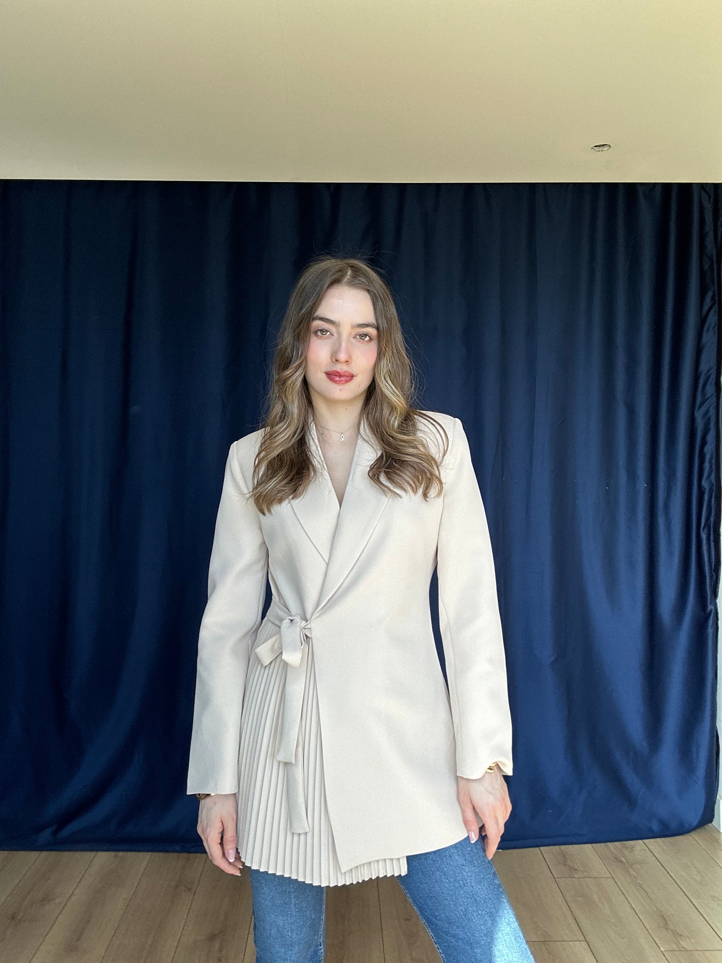 Aec Prive Women's Couture Pleated Detail Custom Design Jacket – 566100