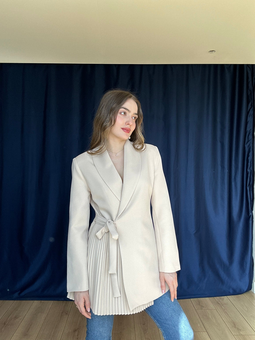 Aec Prive Kadın Couture Pilise Detaylı Özel Tasarım Ceket – 566100