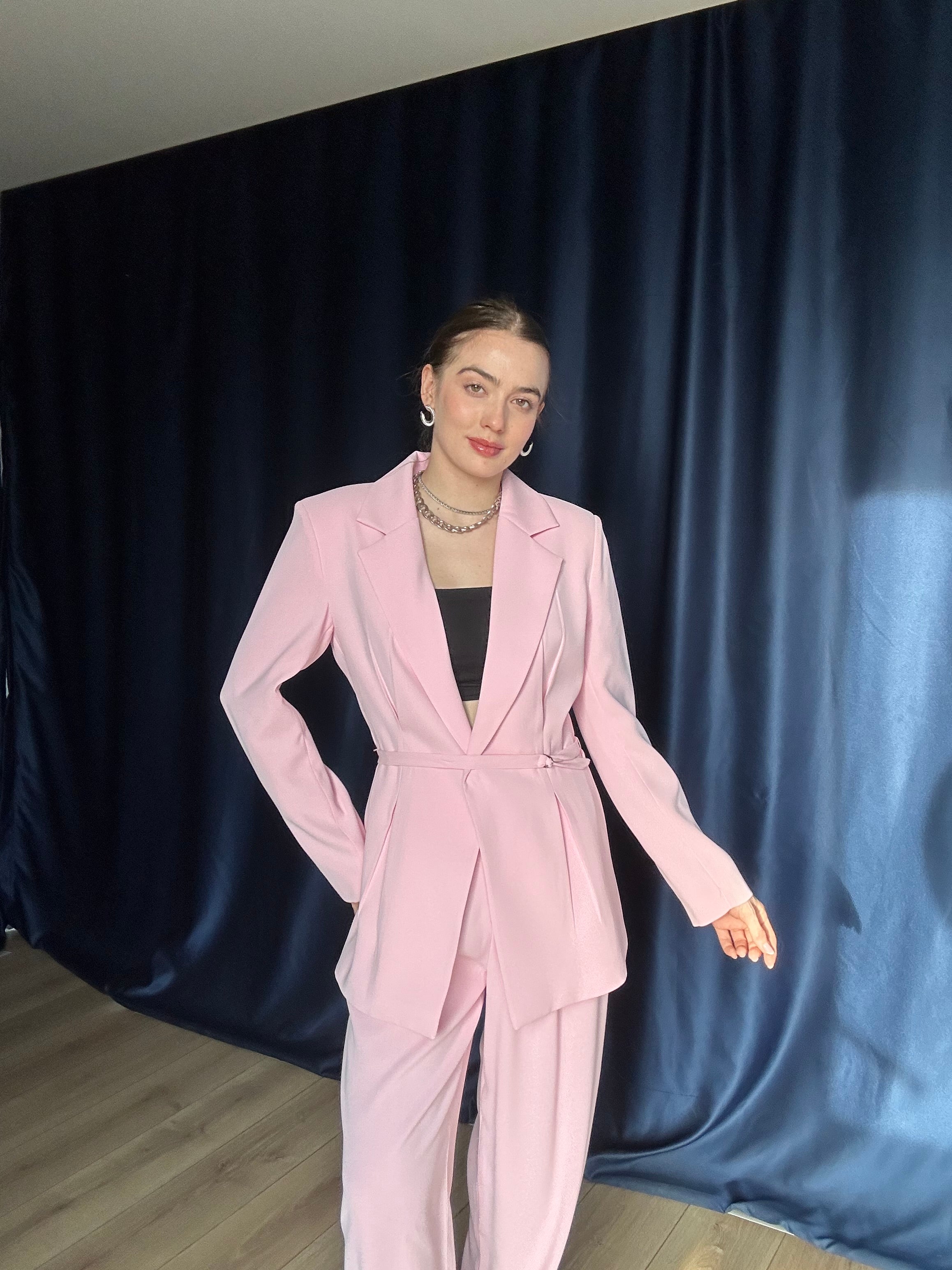 Aec Prive Women's Luxury Couture Waist-Slimming Jacket and Pants Set -4888