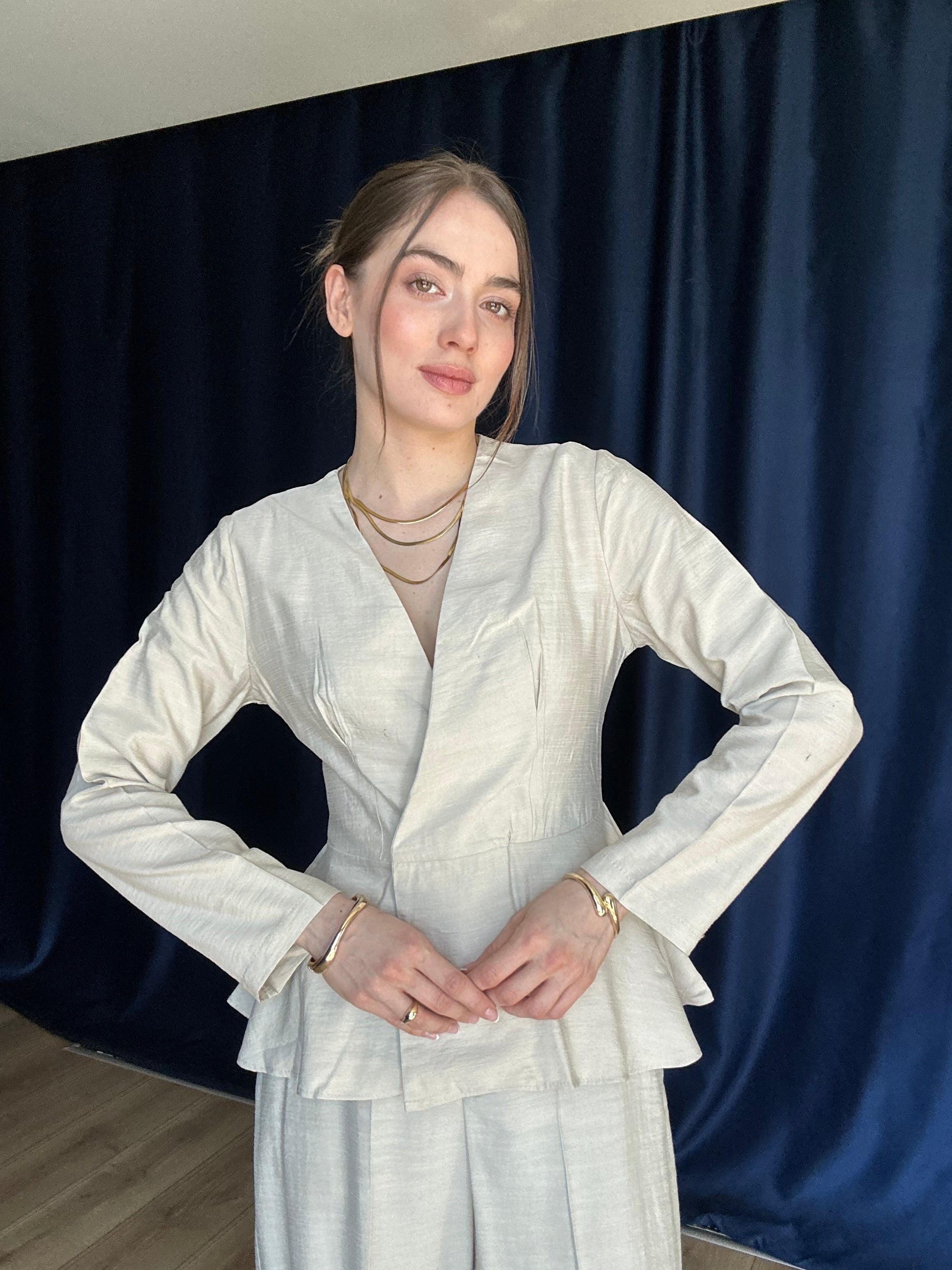 Aec Prive Women's Aura Cotton Waist-Slimming Blouse and Trousers Set -34263