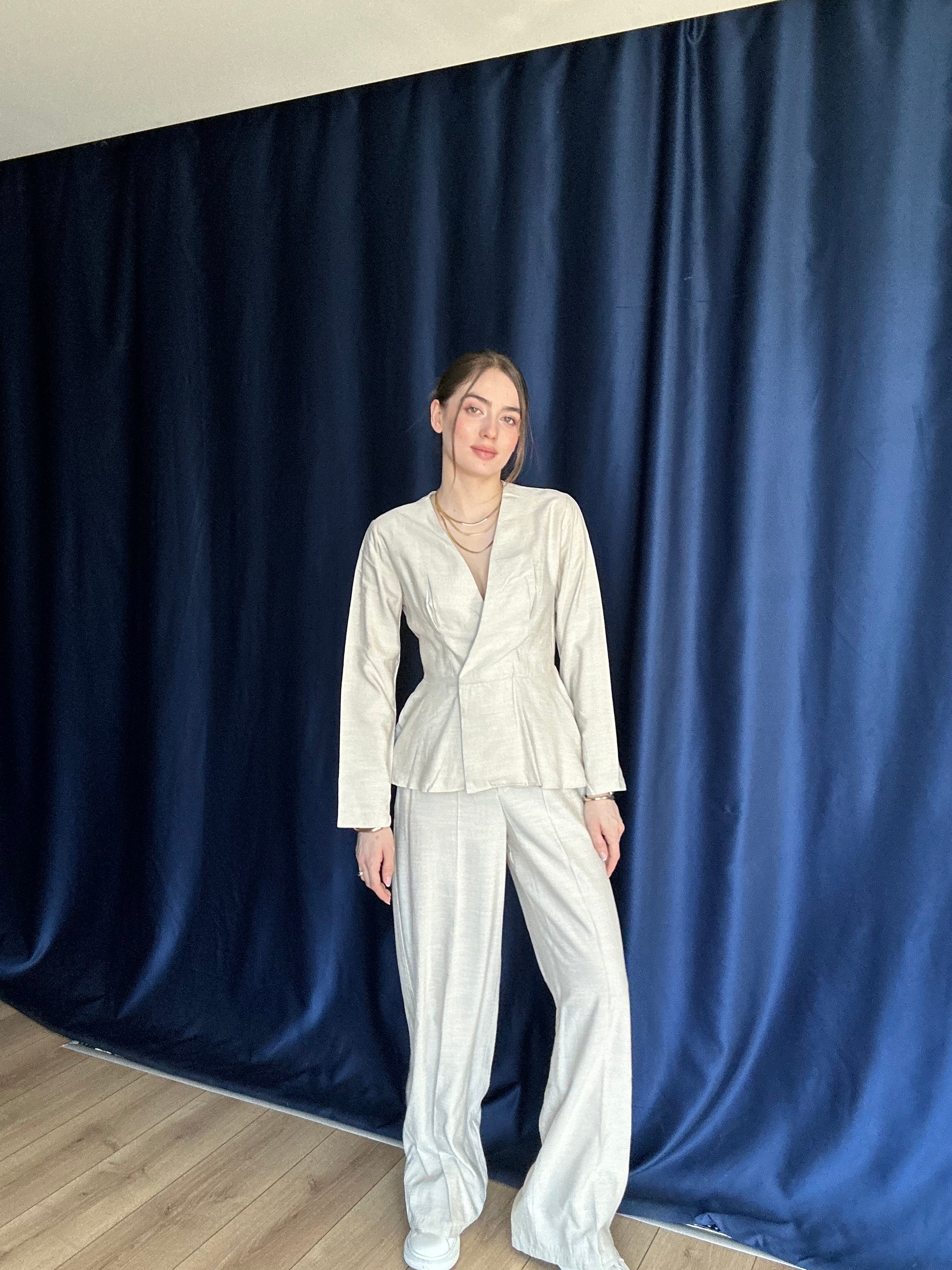 Aec Prive Women's Aura Cotton Waist-Slimming Blouse and Trousers Set -34263