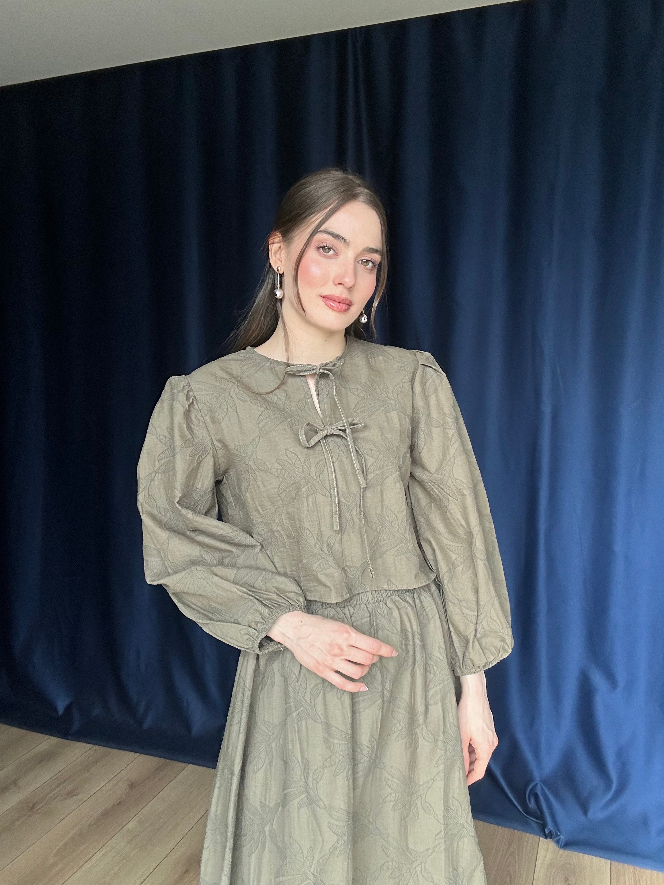 Aec Prive Women's Lena Blouse - Skirt Set - 4724