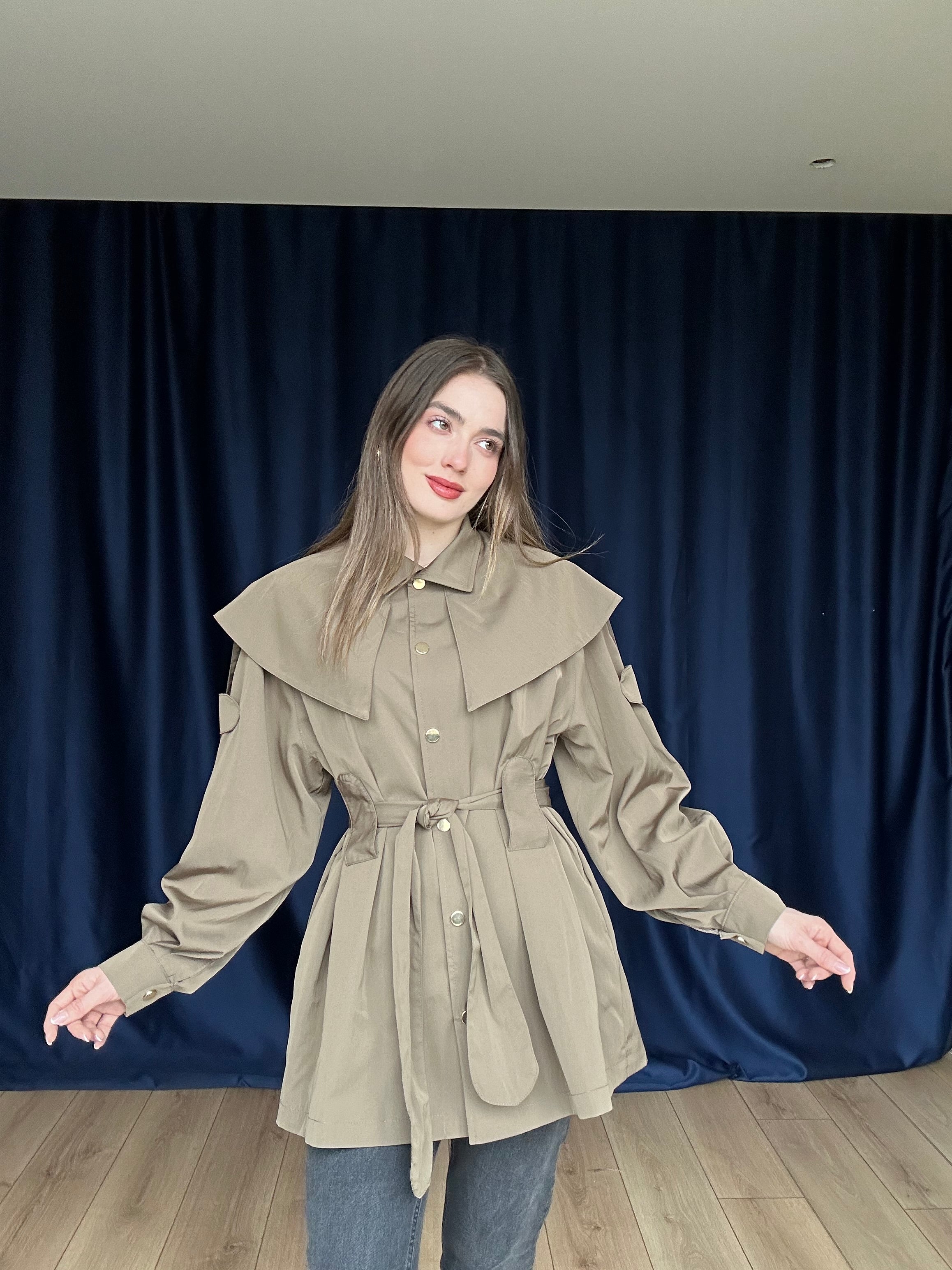 Aec Prive Kadın Couture Apoletli Pelerin Özel Tasarım Ceket- 566998