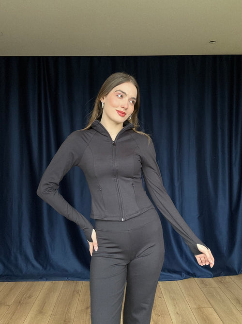 Aec Prive Kadın Bir Beden Küçük Gösteren FitLine Zip Detaylı Takım -43545