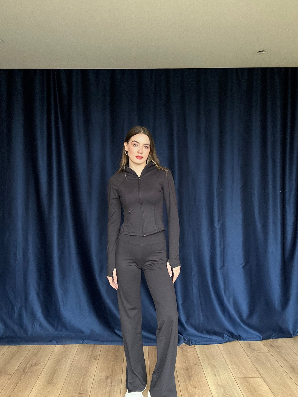 Aec Prive Kadın Bir Beden Küçük Gösteren FitLine Zip Detaylı Takım -43545
