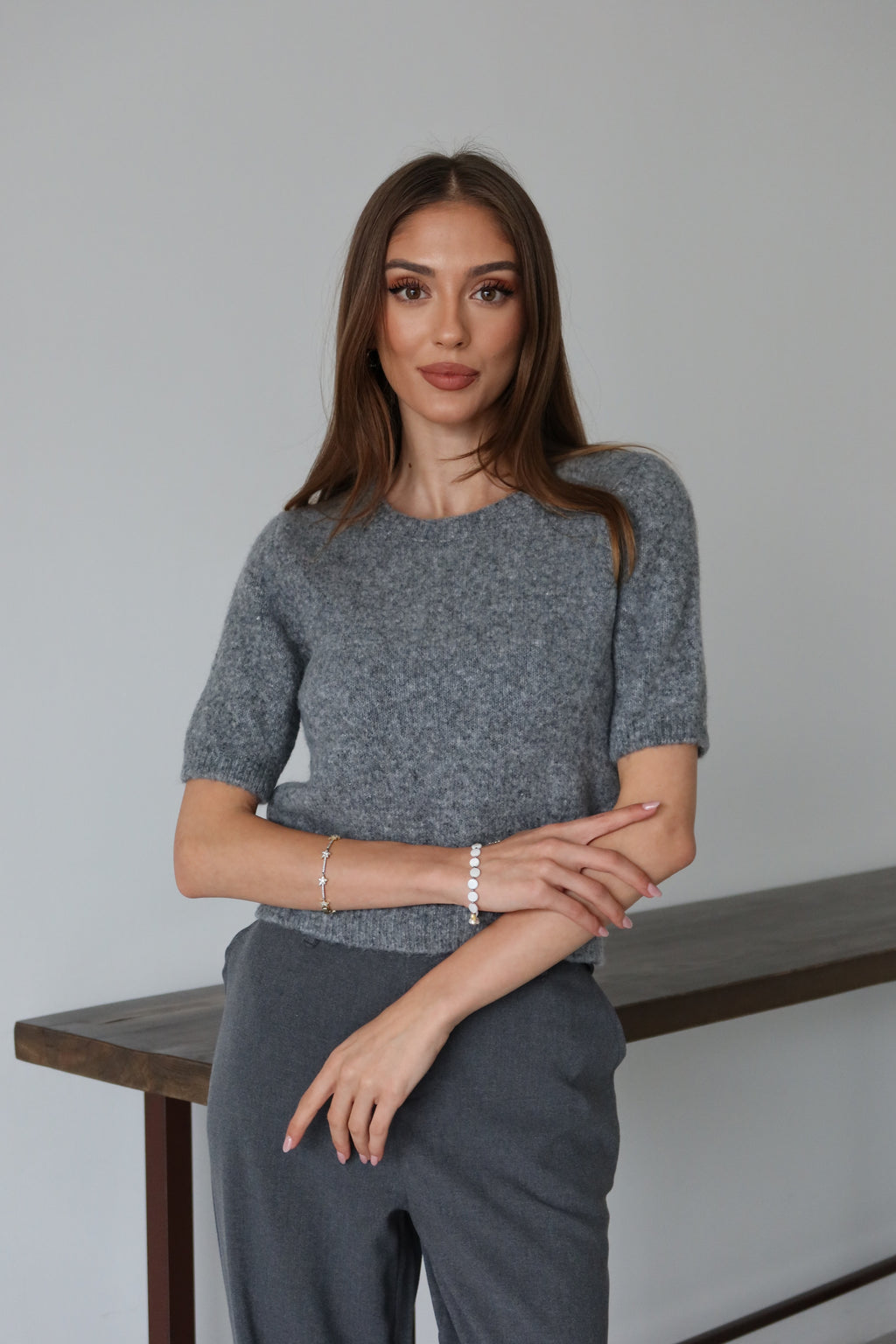 Aec Prive Women's Short Sleeve Plush Sweater