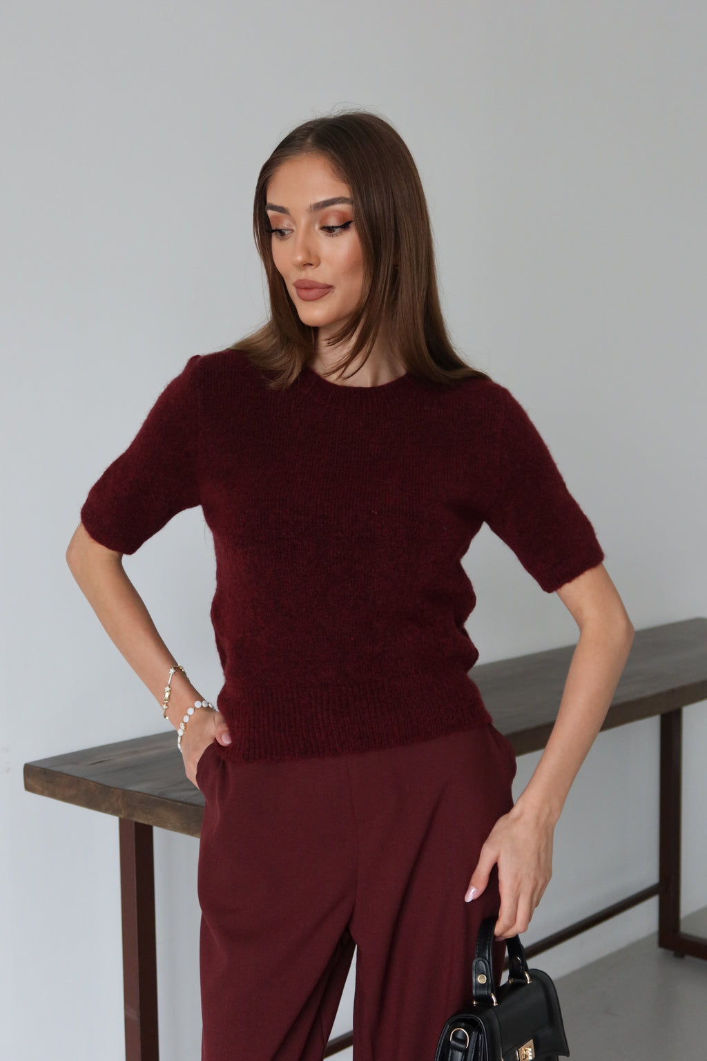 Aec Prive Women's Short Sleeve Plush Sweater
