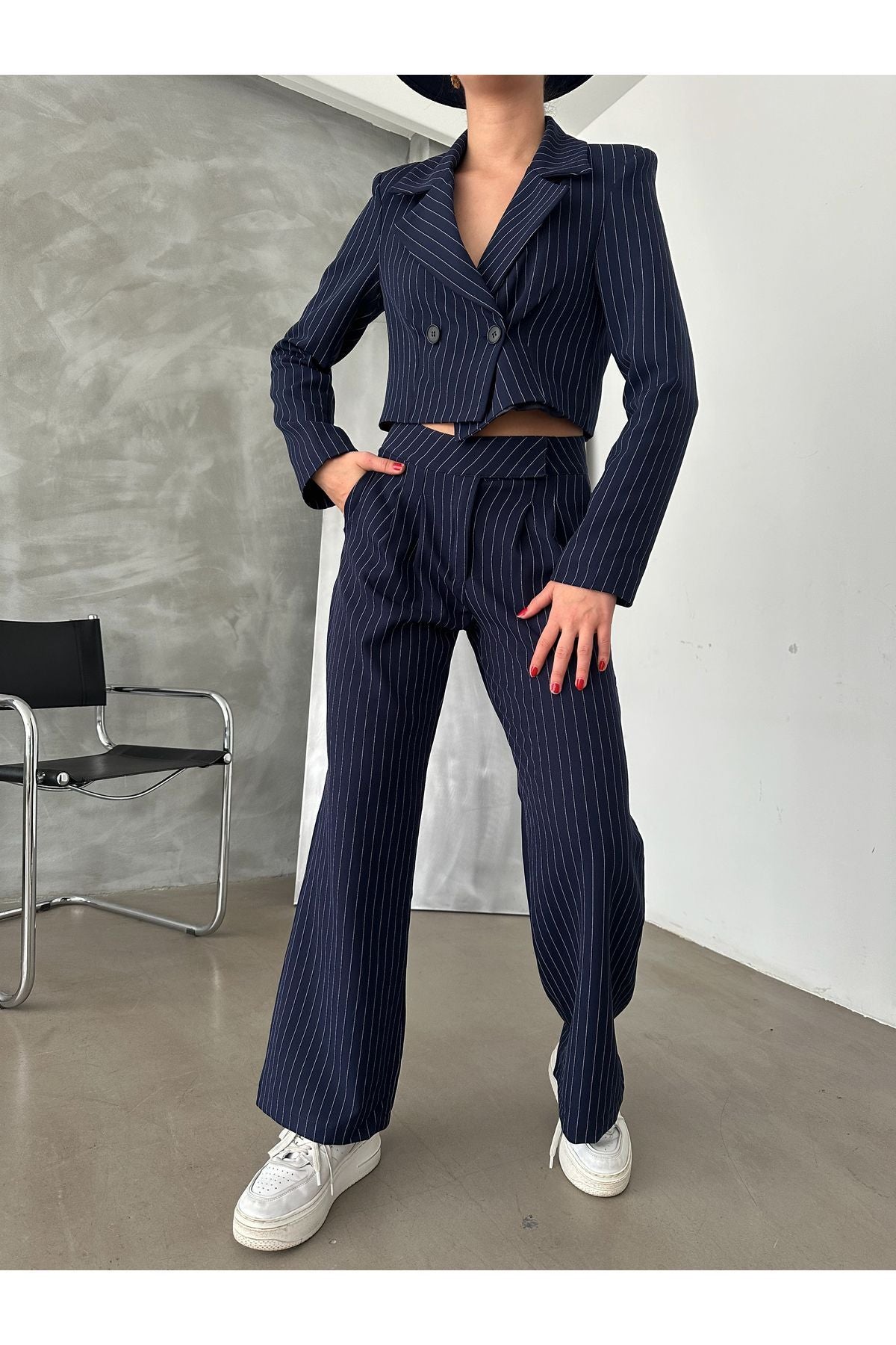 Aec Prive çizgili crop ceket palazzo pantolon takım, şık görünüm için ideal moda parçası