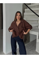 Aec Prive oversize kadın gömlek, kahverengi, rahat kesim, geniş ceplerle şık görünüm