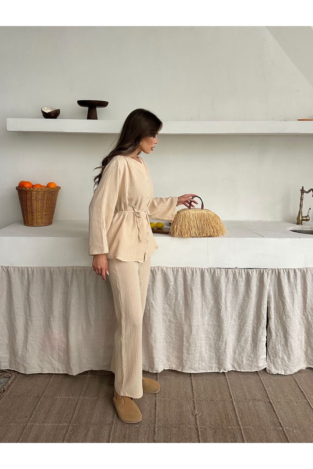 Aec Prive pamuklu kadın gömlek pantolon takım, hafif ve şık bir tasarım ile günlük stil için mükemmel