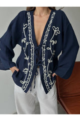 Aec Prive yazlık müslin kimono gömlek, dantel detaylarıyla şık ve rahat bir yaz seçeneği