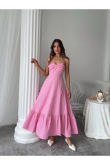 Aec Prive pembe yazlık uzun elbise, zarif askılı tasarımıyla sıcak havalar için ideal