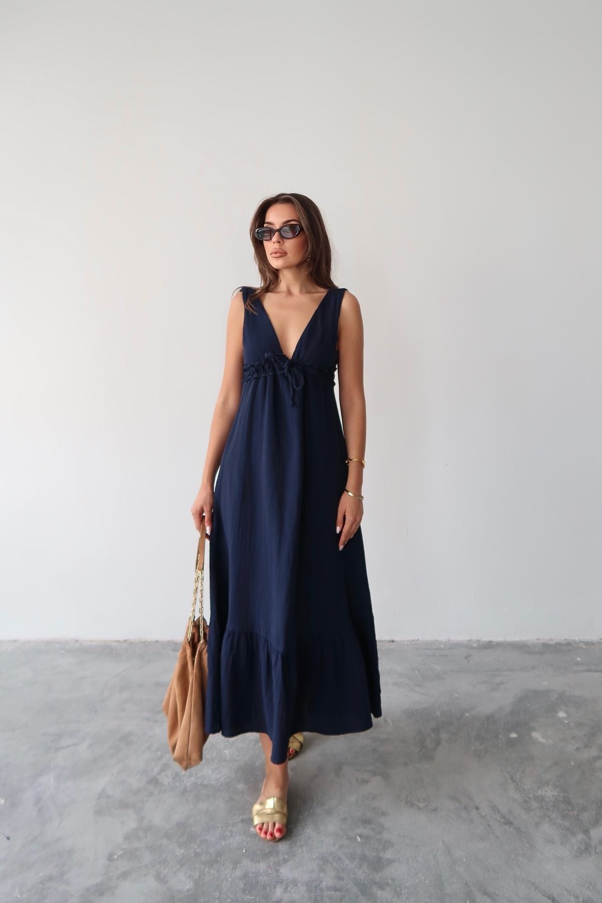 Aec Prive yazlık v yaka uzun elbise, Bohem tarzı, askılı, uzun, lacivert renkli, yaz ayları için ideal
